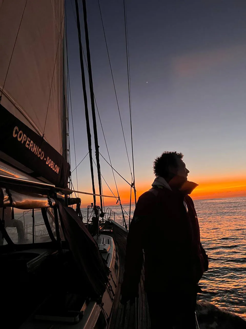 Travesía navegando por el Pacífico en velero
