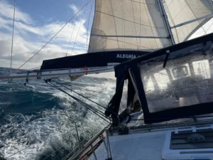 capitán north atlantic sailing